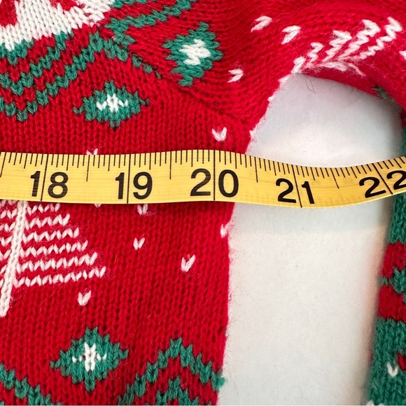 Blizzard Bay Cute Holiday Cat Christmas Sweater *Estimated Size Medium - Picture 10 of 13